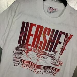 Hershey Chocolate World Amusement Park Vintage Shirt Medium Soft 50/50 Blend 90s